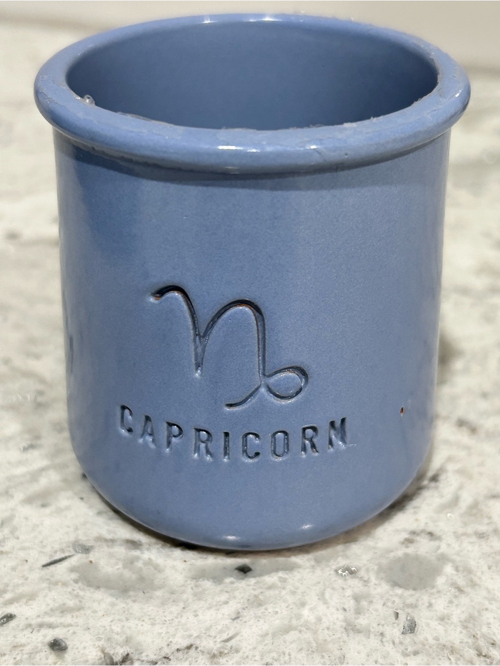 La Fermiere Capricorn Yogurt Pot Lavender Blue
